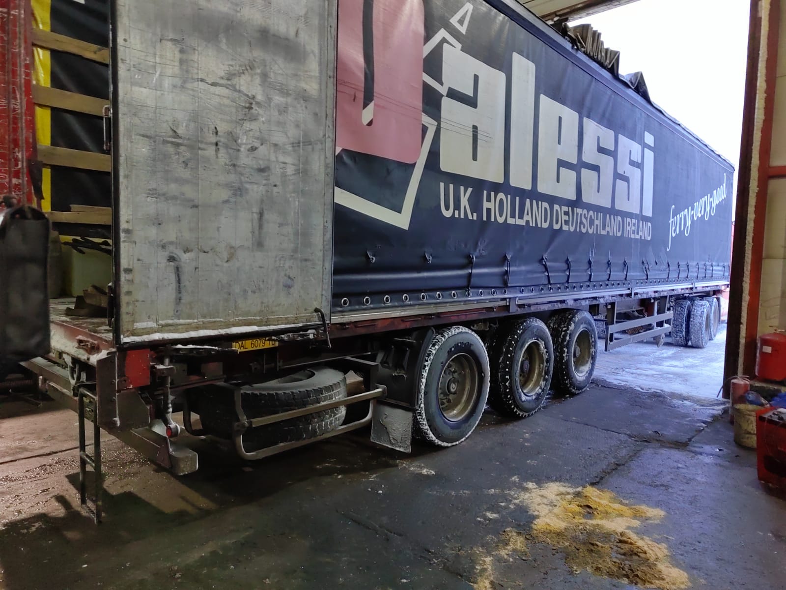 Погрузчик из Пыть-Ях в Унъюган